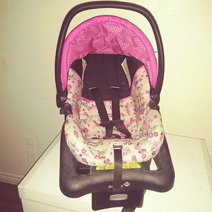 Baby Minnie Mouse Carseat
